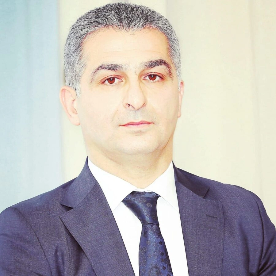 Gecə saatlarında Bakıda biabırçı mənzərə: şəhəri necə xilas edək? – VİDEO