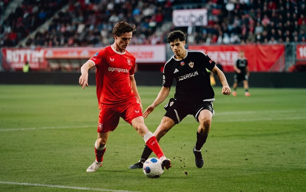 Konfrans Liqası: “Qarabağ” və “Tvente”nin start heyətləri açıqlandı