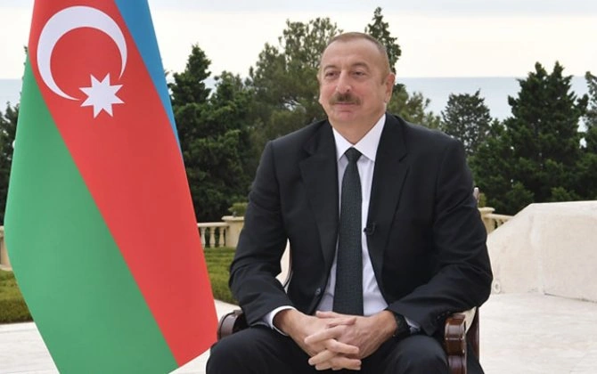 İlham Əliyev Sadır Japarovu təbrik etdi
