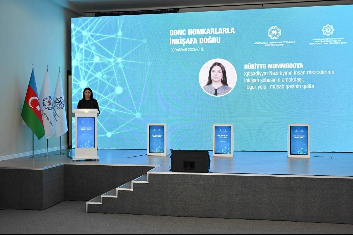 "Gənc həmkarlarla inkişafa doğru" adlı tədbir keçirilib - FOTOLAR