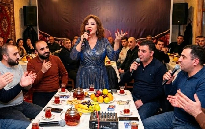 “O meyxanaçılar məni toylardan “burur”, mən meyxana deyəndə siz kənardan həsrətlə mənə baxırdınız” - FOTO+ÖZƏL