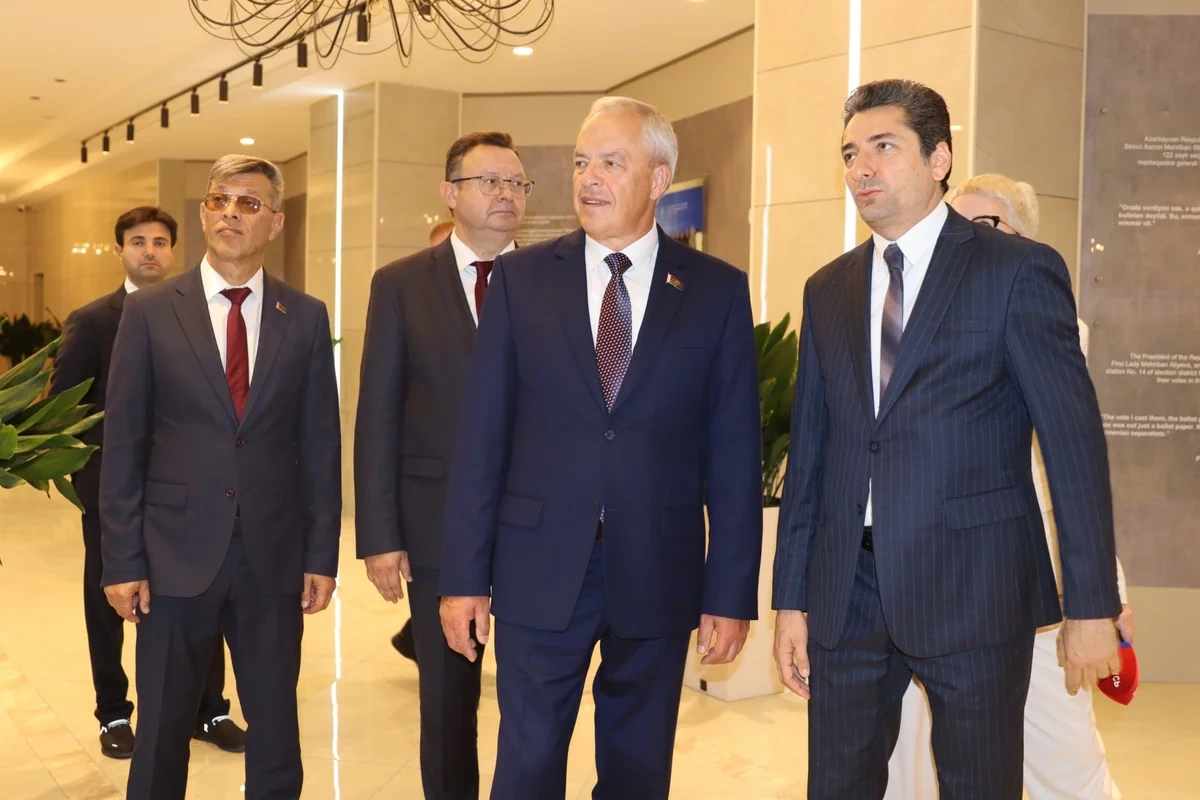Belarus Milli Assambleyasının Nümayəndələr Palatasının sədri Xankəndiyə səfər edib - FOTO