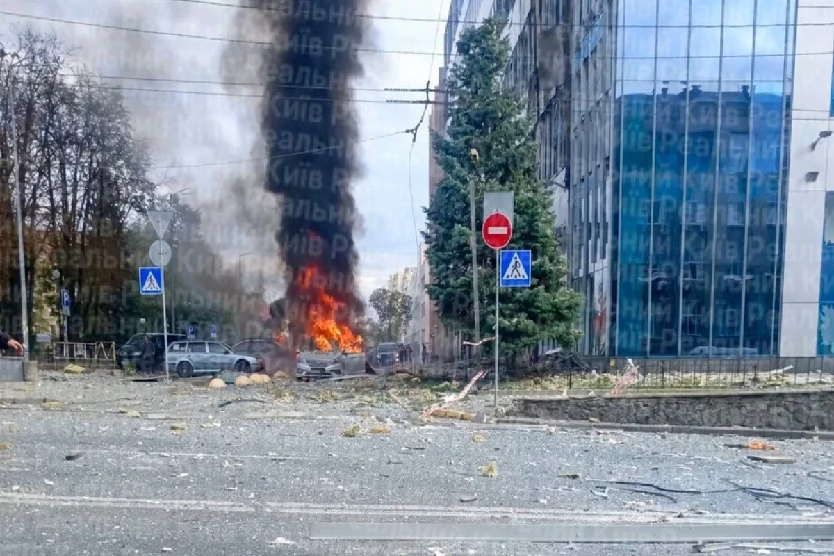 Rusiya Kiyevdə ofis binasına dron zərbəsi endirib, 7 nəfər ölüb