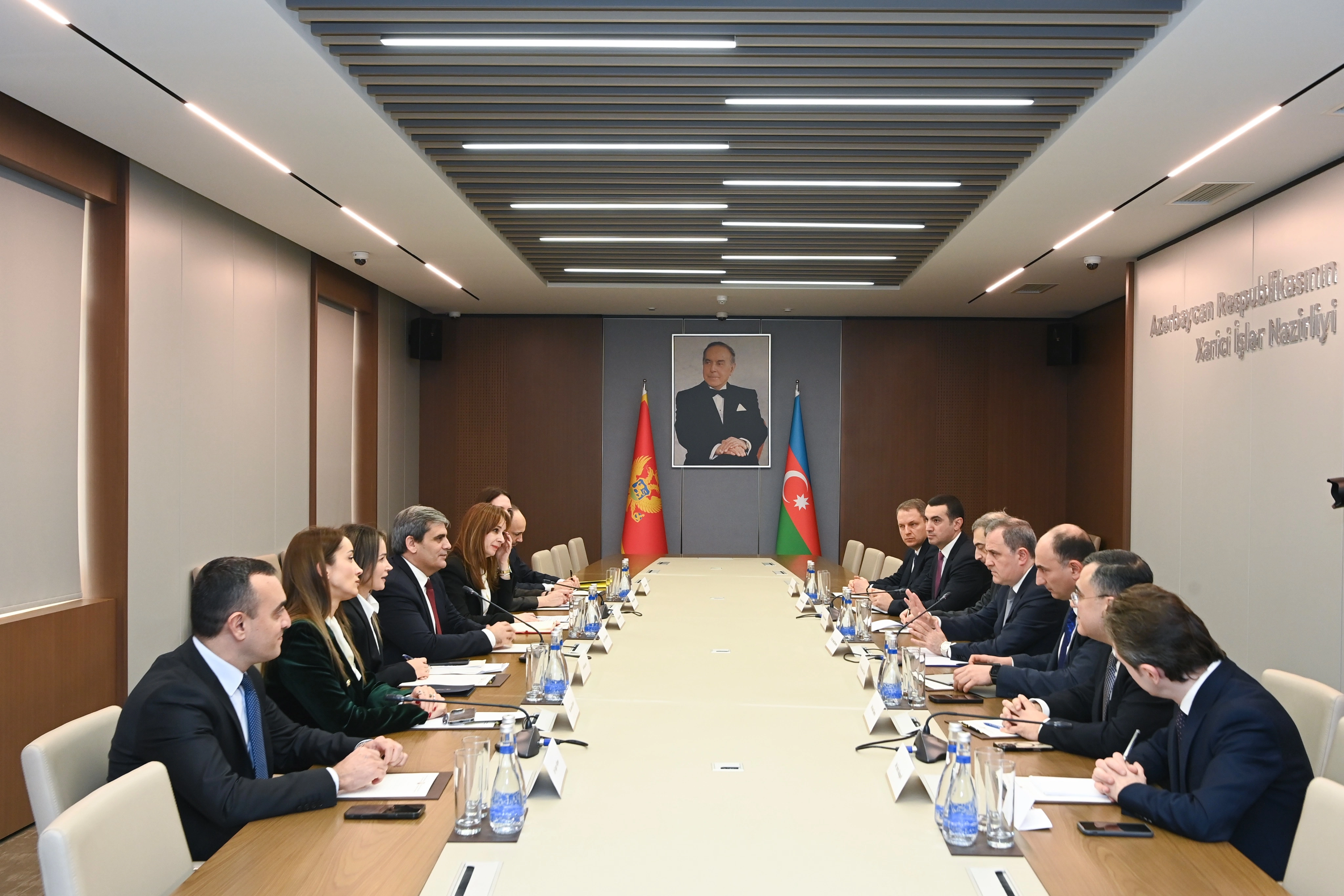 Ceyhun Bayramovun monteneqrolu həmkarı ilə görüşü başa çatdı - YENİLƏNİB + FOTO