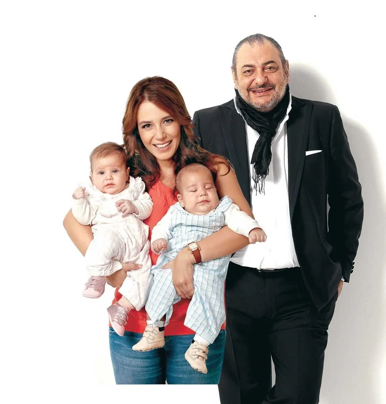 Məşhur türkiyəli teleaparıcı Reha Muhtar xəstəxanaya yerləşdirildi - FOTO