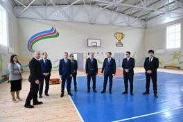 Ucarda Heydər Əliyev Fondunun təşəbbüsü ilə inşa olunan məktəb istifadəyə verilib - FOTO