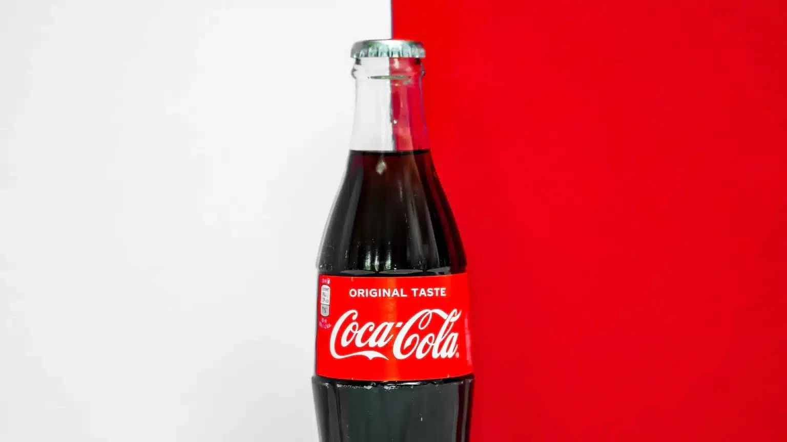 "Coca-Cola"-nın sirri: Dünyanın ən məşhur içkisi necə narkotik tərkibli "dərman" kimi yaranıb?" - "Space Daily"