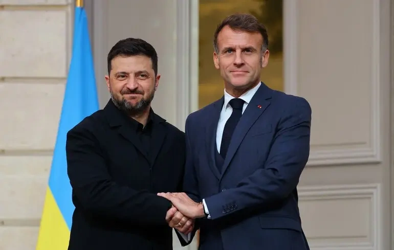 "Parisdə Ukrayna ilə bağlı həlledici görüş: ABŞ amili və təhlükəsizlik zəmanətləri" - "Bloomberg"