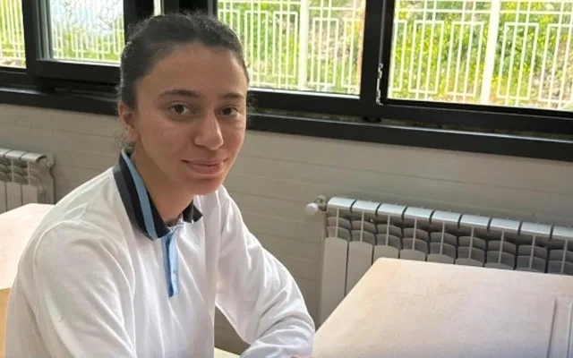 33 il sonra Kəlbəcərin ilk məzunu - FOTO