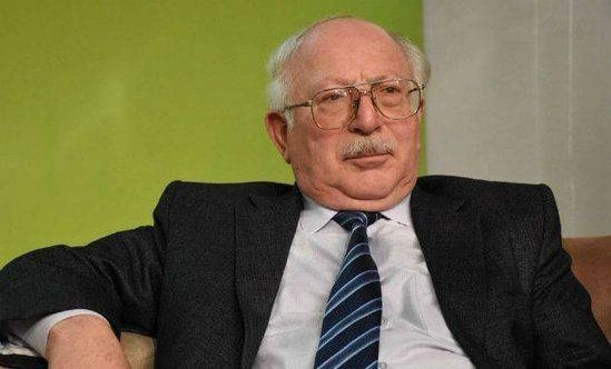 “Başından böyük danışma, öz işinlə məşğul ol, sən nə bilirsən ki, mənim papağım yoxdur?” - FOTO+ÖZƏL
