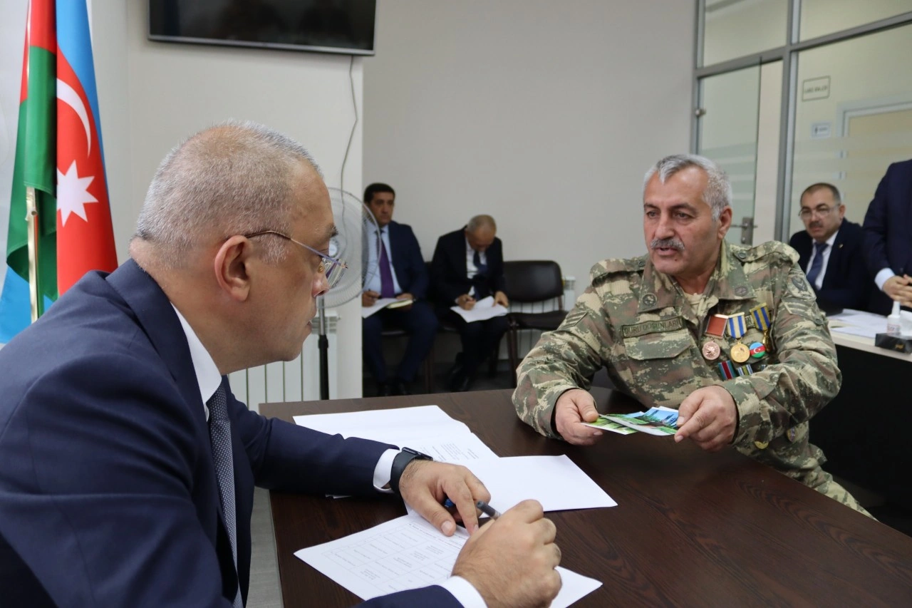 Agentlik sədri Naftalanda vətəndaşlarla görüşüb - FOTOLAR