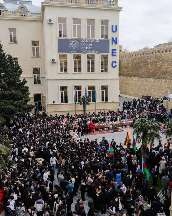 "UNEC-də Novruz daha gözəl olur" adlı təntənəli bayram tədbiri keçirilib - FOTO