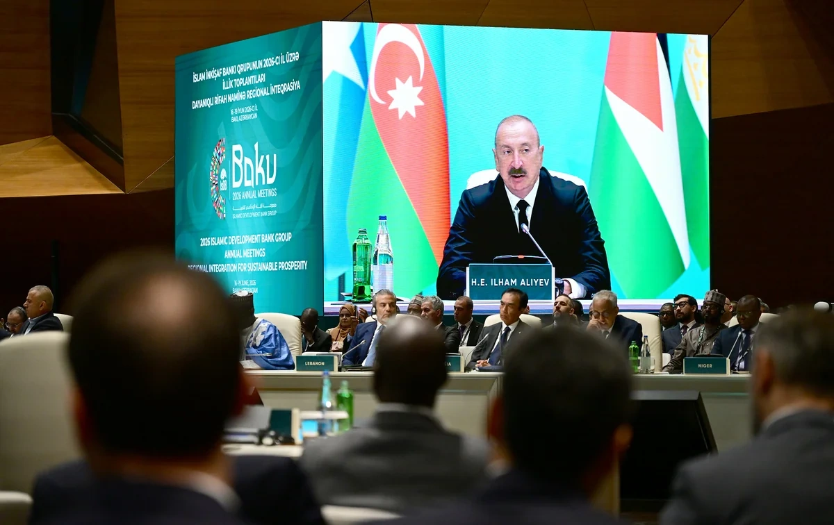 İlham Əliyev Bakıda açılış mərasimində iştirak etdi - FOTO/VİDEO - YENİLƏNİB