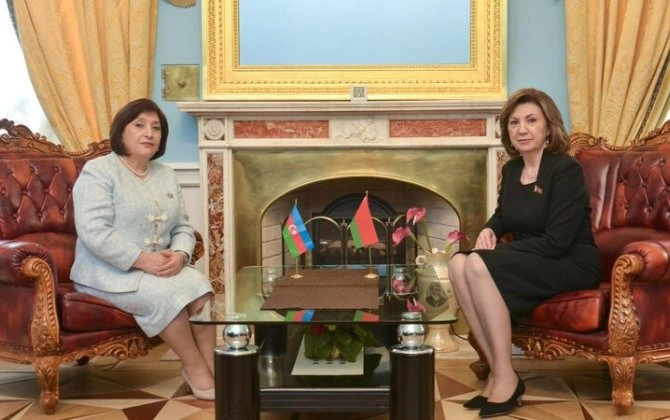 Sahibə Qafarova Belarus Milli Assambleyası Respublika Şurasının sədri ilə görüşüb
