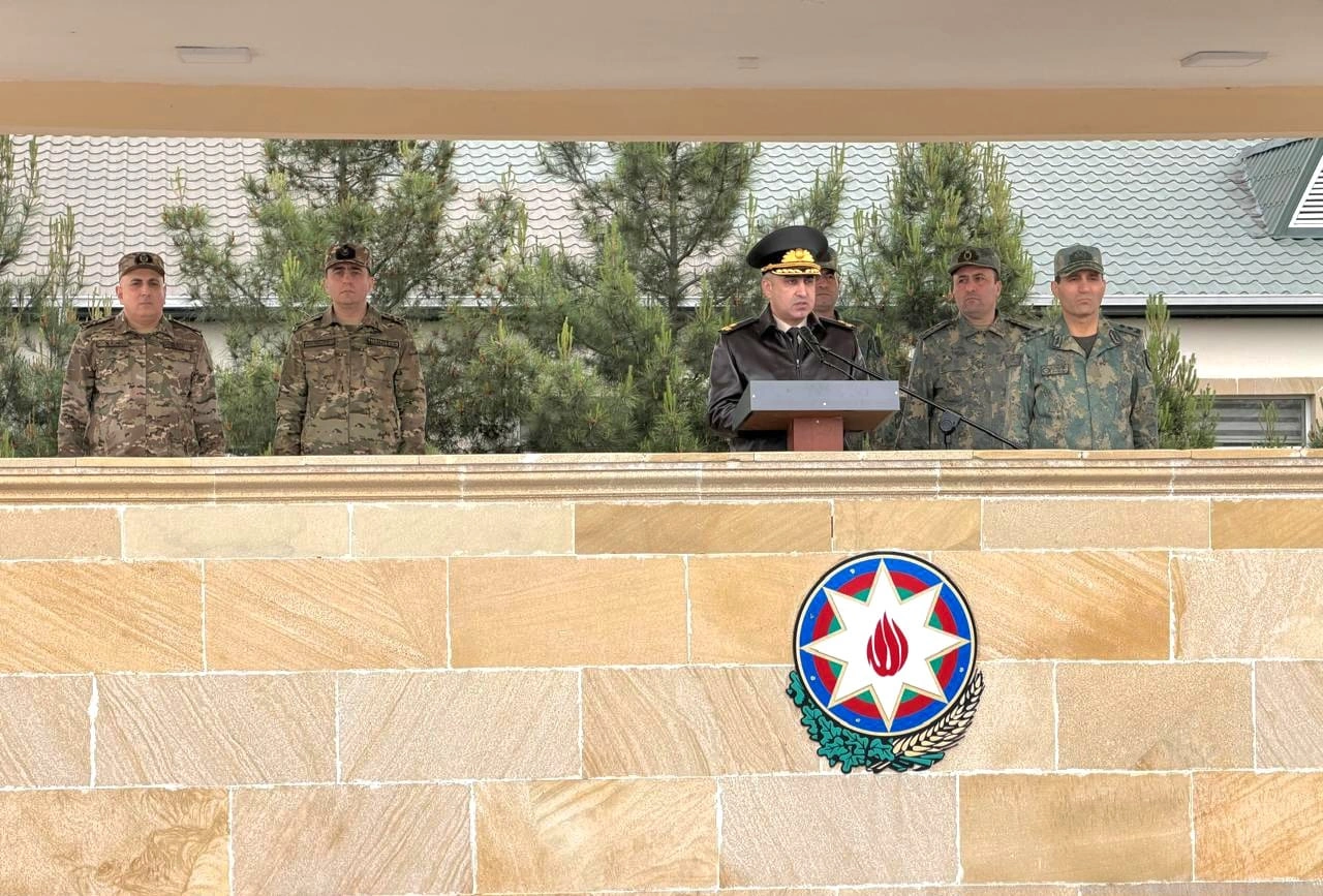 Hərbi prokuror Müdafiə Nazirliyinin artilleriya hərbi hissəsində tədbir keçirdi - FOTO