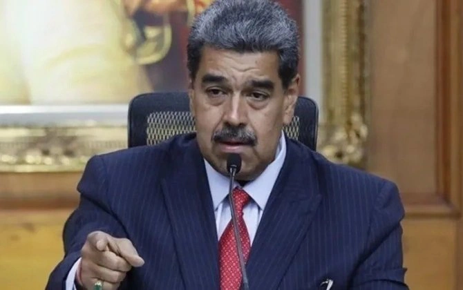 Maduro amerikalılara səsləndi: “Ölkənizdə “dəli adamlar”ın əl-qolunu bağlayın”