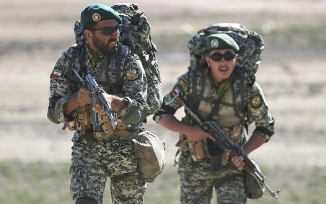 İranda hərbçilərə silahlı hücum edildi: yaralananlar var
