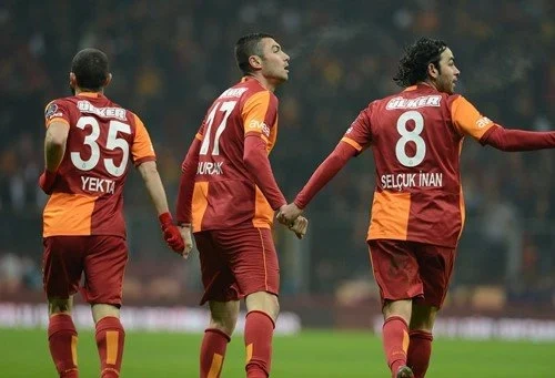"Qalatasaray"ın çempionat oyunu təxirə salındı