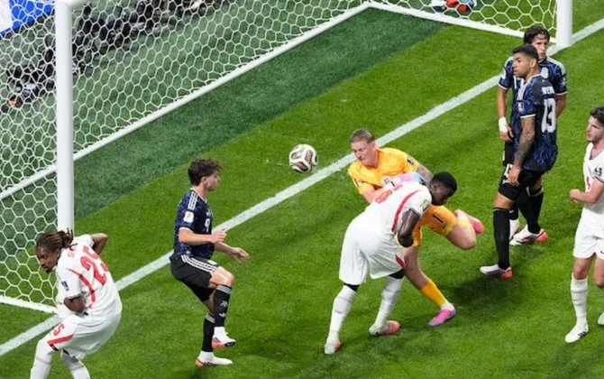 DÇ-2026: İngiltərə Argentina ilə oyunda hesabı açıb