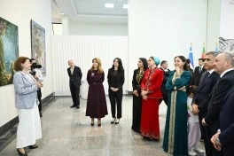 Aşqabadda MAMA “Ana təbiət” beynəlxalq incəsənət sərgisi açılıb - FOTO