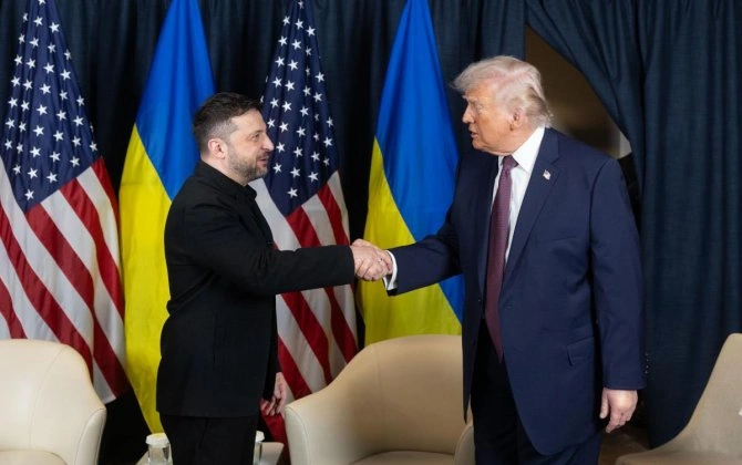 "Trampın təzyiqi ədalətsizdir, Donbas güzəşti referendumdan keçməz" - Zelenski