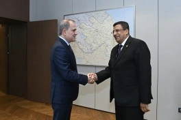 Ceyhun Bayramov Pan-Afrika Parlamentinin prezidenti ilə görüşüb - FOTO