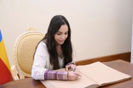Leyla Əliyeva Əddis-Əbəbədə bir sıra sosial və mədəni obyektlərlə tanış olub - FOTO