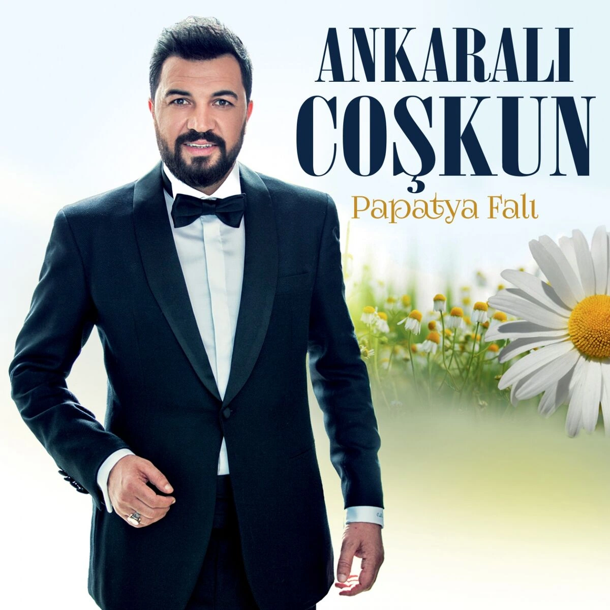 Bəylə gəlinin toylarında oxuduqları mahnı başlarına bəla oldu - VİDEO