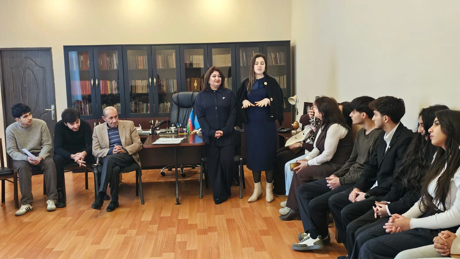Bu gün Gənclər Günü münasibətilə Ədalət Partiyasının qərargahında musiqili-bədii tədbir təşkil olunub