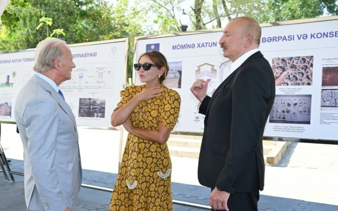 İlham Əliyev Naxçıvanda Möminə xatun türbəsində aparılan bərpa işləri ilə tanış olub - FOTO