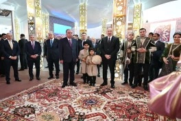 Prezident İlham Əliyev MDB Ölkələrinin Milli Kulinariya Festivalı ilə tanış olub, rəsmi qəbulda iştirak edib - FOTO