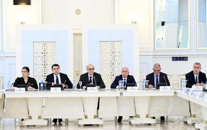 MM-də kitabxana sisteminin aktual məsələlərinə həsr olunmuş ictimai müzakirə keçirilib - FOTO