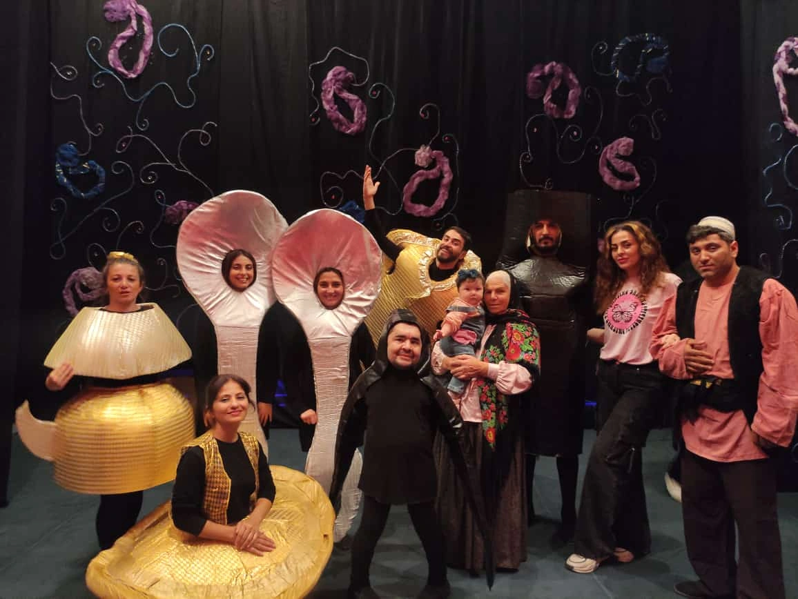“16 il işlədiyim teatrdan inciyib çıxdım, 12 il işsiz qaldım, gənc rejissorlar indi məni tanımır” - FOTO+ÖZƏL