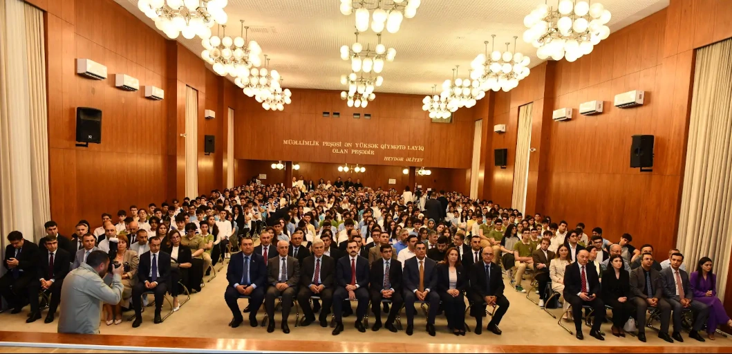 ADNSU-da Respublika Fənn Olimpiadalarının qalibləri mükafatlandırılıb - FOTO