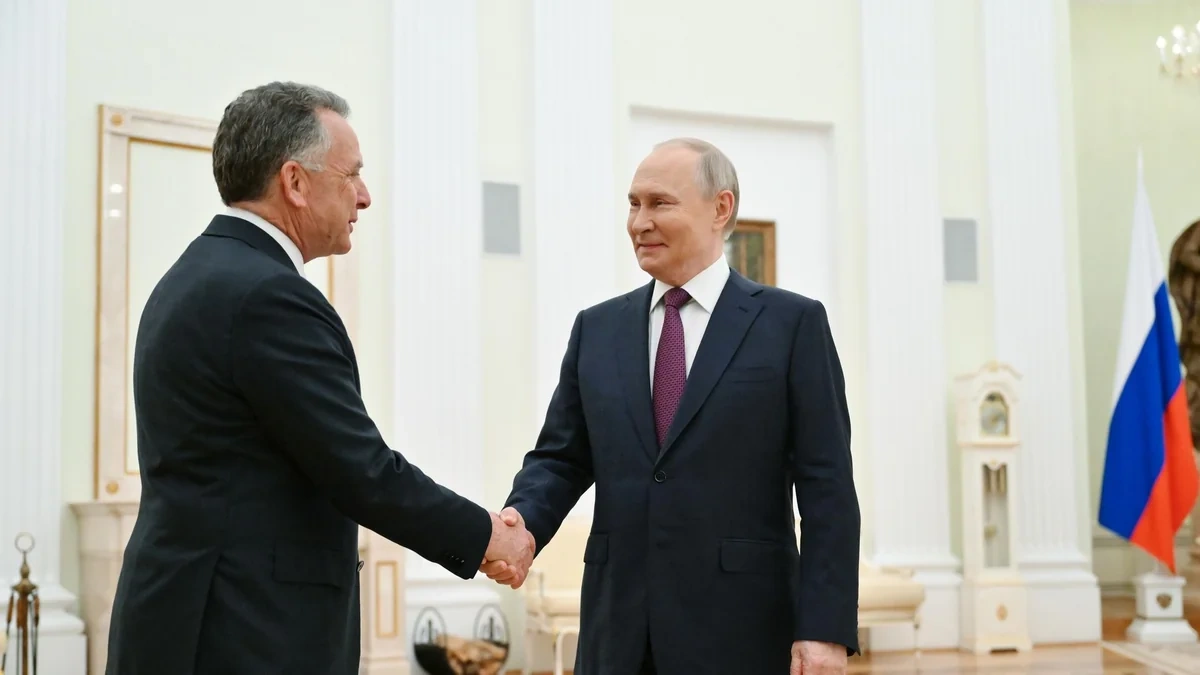 Putinlə görüş zamanı Uitkoffdan diqqətçəkən detal - FOTO