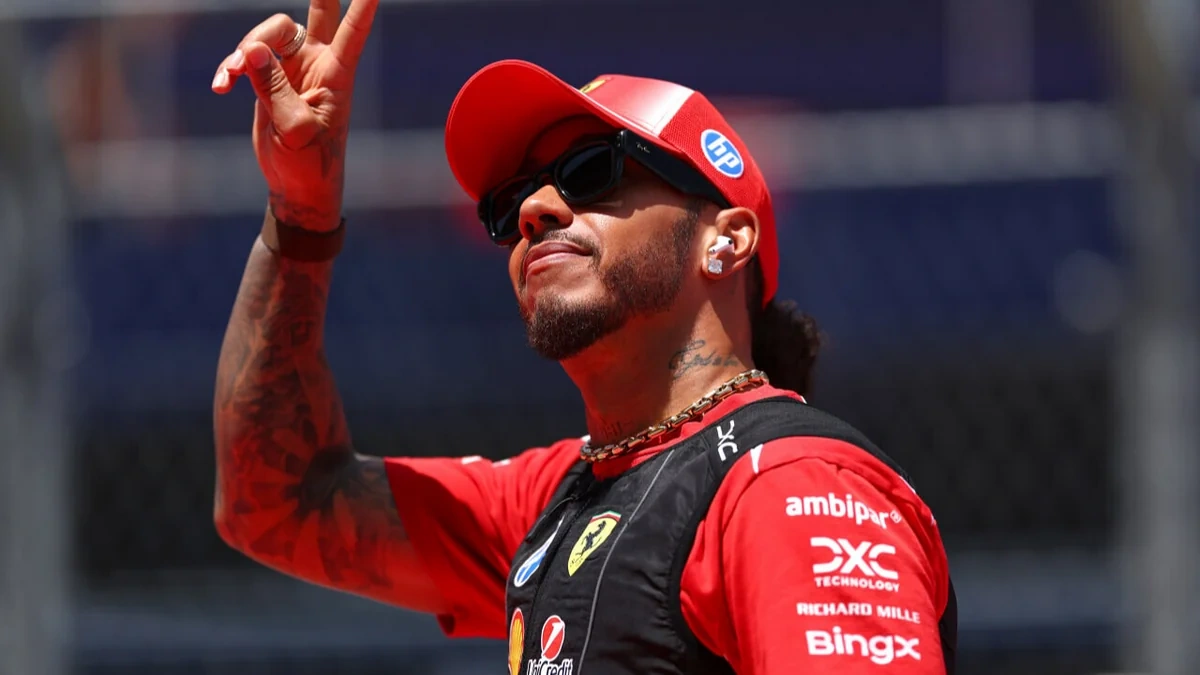 Hemilton "Ferrari" ilə "Formula-1"də ilk Qran-prisini qazandı