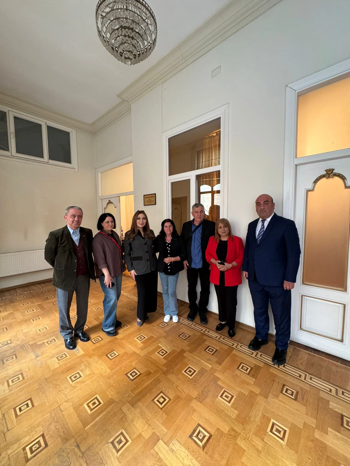 Yazıçı-publisist Emil Nəsirlinin yeni kitabının təqdimatı keçirildi - FOTO
