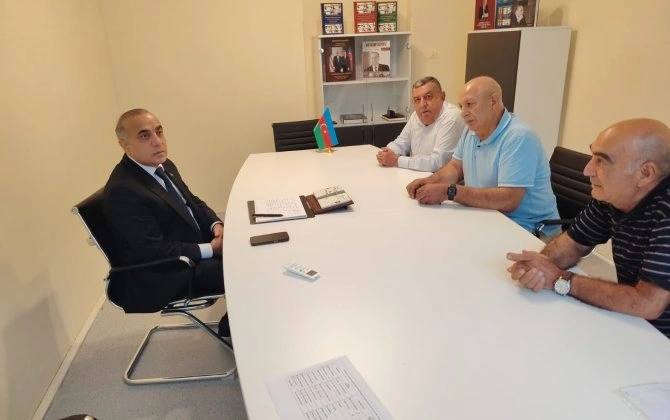 Deputat Azay Quliyev seçicilərin növbəti qəbulunu keçirib - FOTO