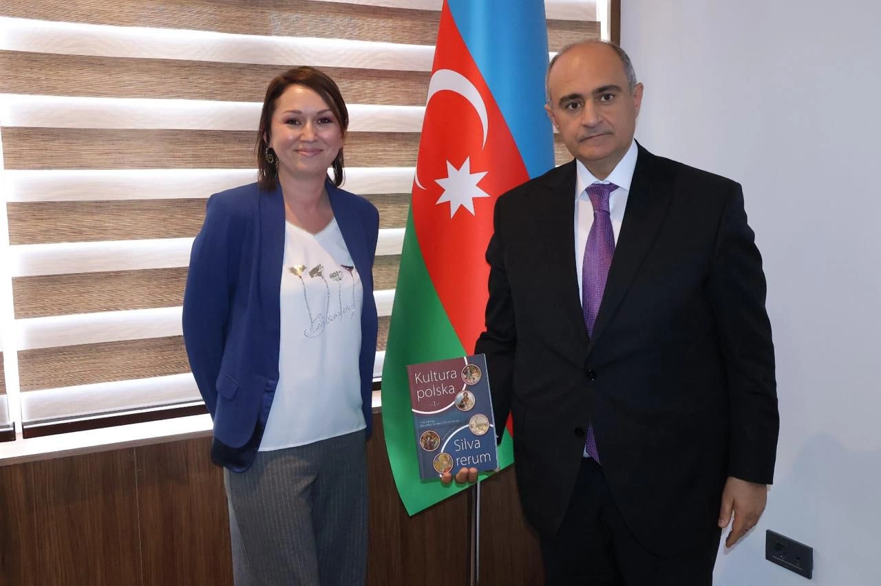 BSU-da “Dil-dialoq məkanı kimi: Azərbaycan - Polşa münasibətləri” mövzusunda konfrans keçirilib - FOTO