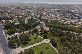 İlham Əliyev Naxçıvanda Möminə xatun türbəsində aparılan bərpa işləri ilə tanış olub - FOTO