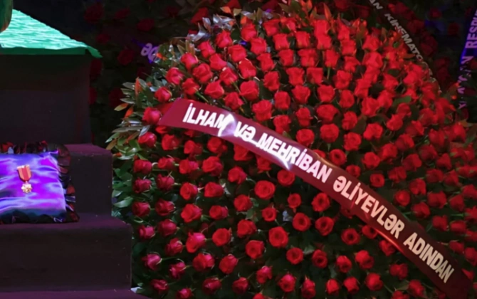 Prezident və xanımı vida mərasiminə əklil göndərdi