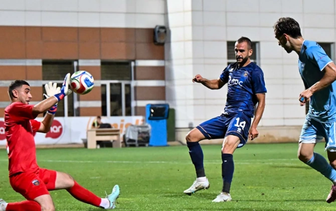 Yusif İmanov ölkə çempionatlarında 100-cü oyununu keçirdi