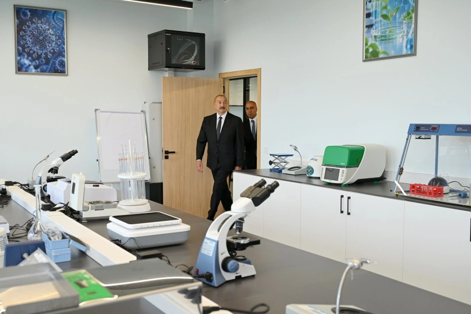 İlham Əliyev “SABAH.city” innovasiya şəhərciyinin birinci mərhələsinin açılışında - FOTOLAR