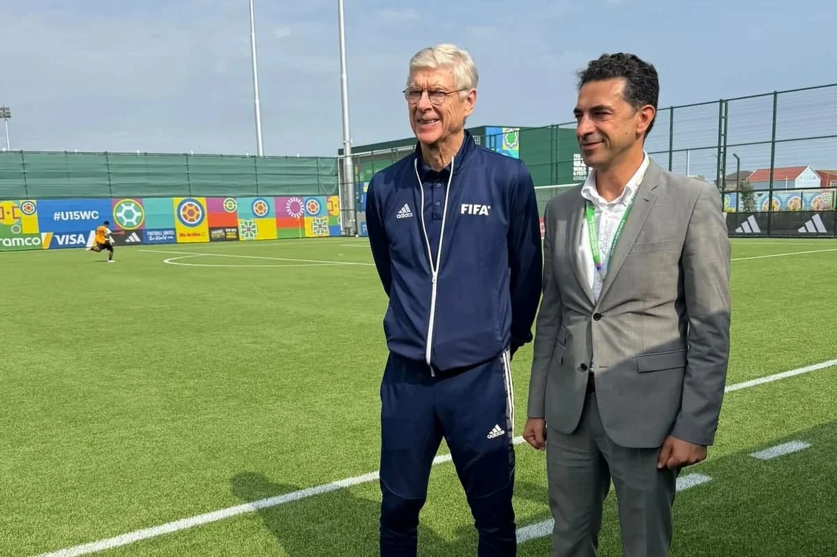Arsen Venger Hövsan Yarış Kompleksində - FOTO
