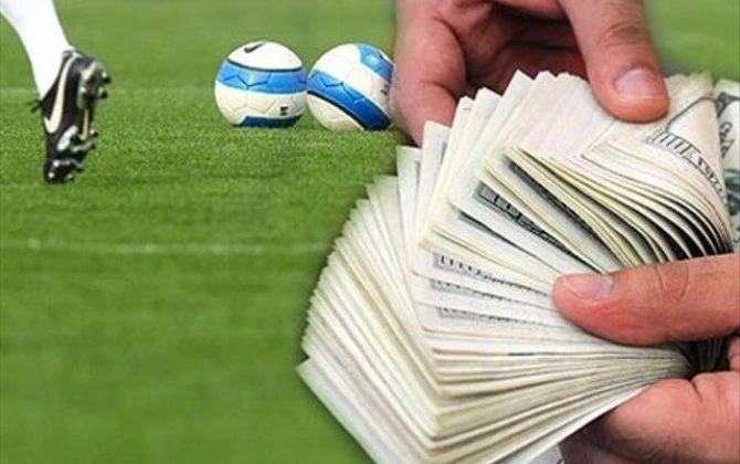 Ərəblər "Real"ın yarımmüdafiəçisini transfer etmək istəyirlər