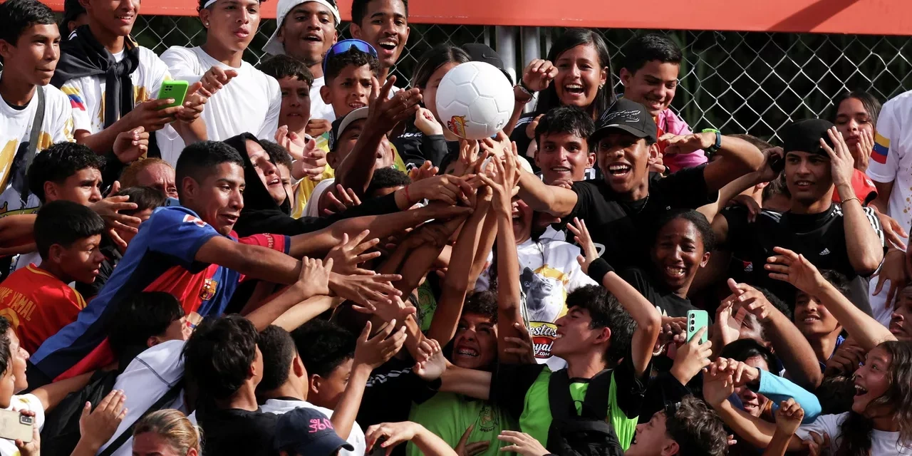 Fransa və İspaniya ön planda: futbol üzrə dünya çempionatının favoritləri açıqlandı - "The New York Times"