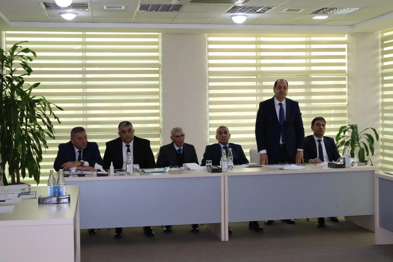 Agentlik sədri vətəndaşların müraciətlərini dinləyib - FOTOLAR
