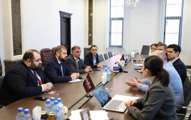 Ermənistanda regionun ən böyük şokolad fabriki tikilir...-FOTOLAR