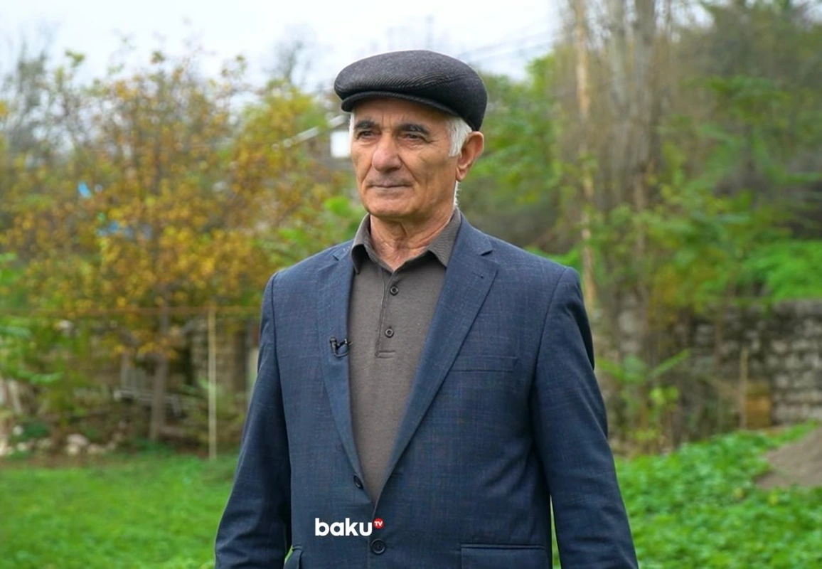 Keçmiş məktəb direktoru: "Əvvəllər şagirdin qulağını çəkəndə bunu evdə valideynlərinə demirdi"