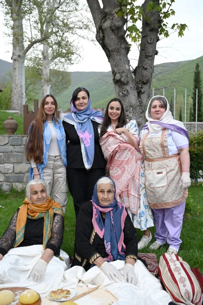Leyla və Arzu Əliyevalar Şəkidə tarixi-memarlıq abidələrinin bərpadan sonra açılışında - FOTOLAR